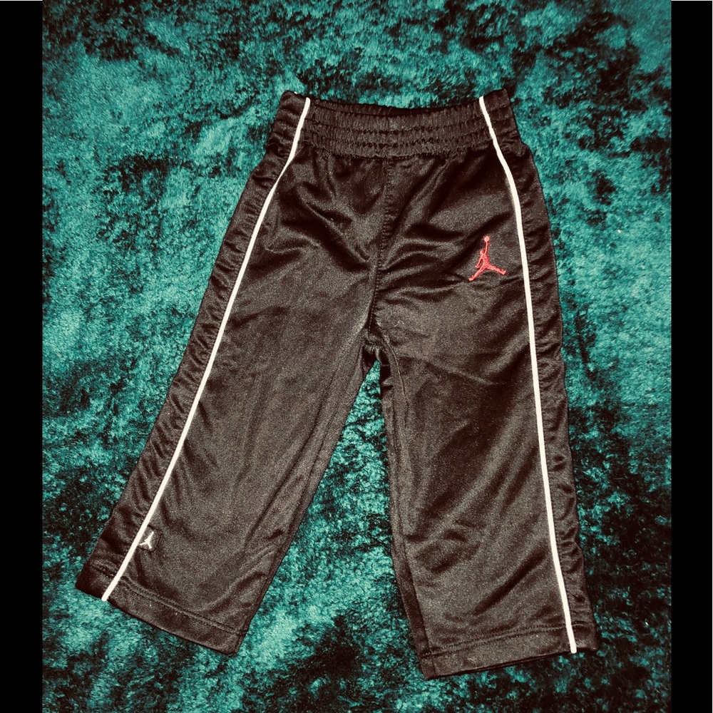 Jordans  boys joggers. 18 mo